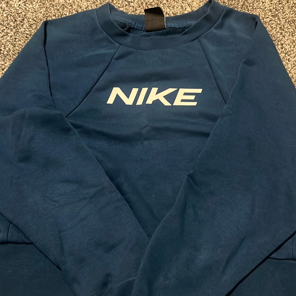 Nike sweater